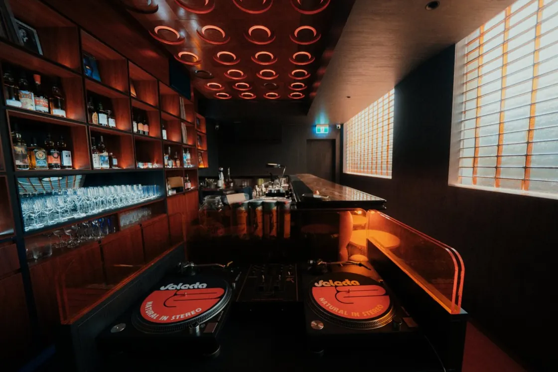 Bar Selecta — listening bar interior