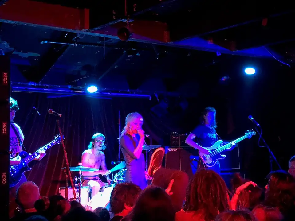 Amyl and the Sniffers playing a New Year's Eve gig at The Tote, Melbourne